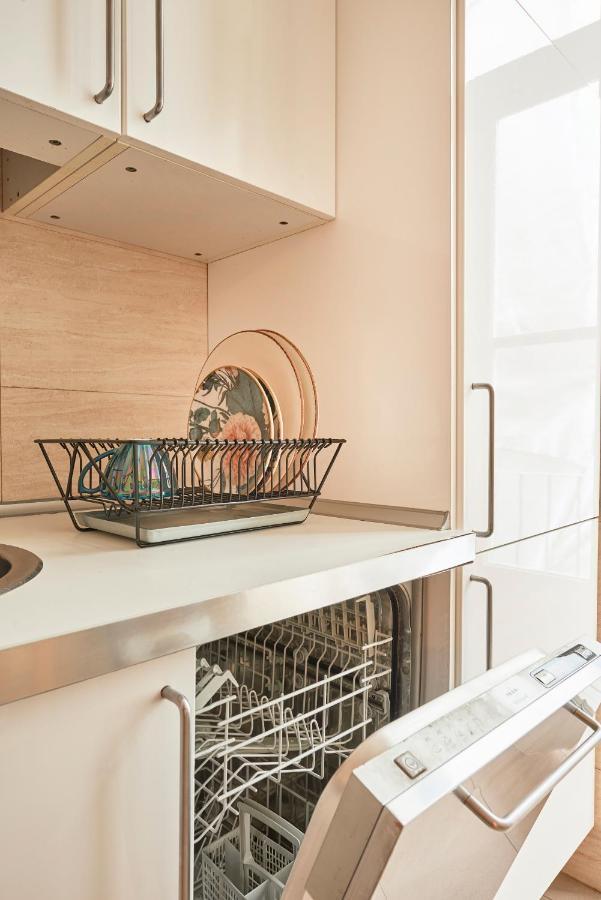 Spacious In The Perfect Location, By Timecooler Appartement Lisboa